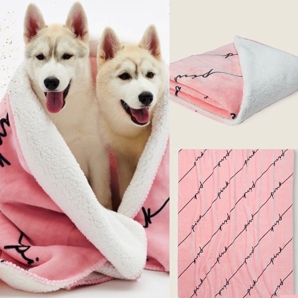 PINK Victoria's Secret Other - VS PINK Christmas 2022 new release Cozy Plush Blanket Silver Pink Linear Script